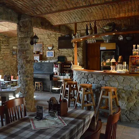 Restaurace A U Lva Karlštejn