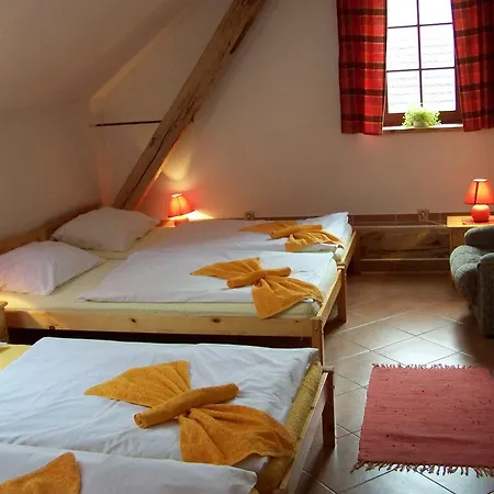 Gasthof Restaurace A U Lva