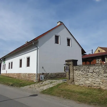 Gasthof Restaurace A U Lva 3*