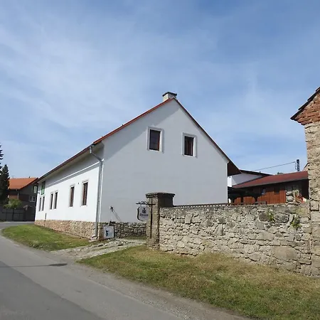 Restaurace A U Lva 3*