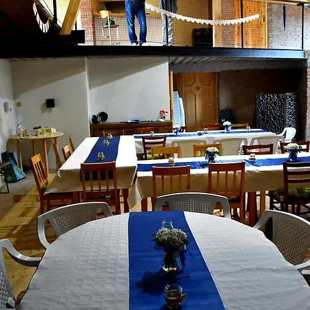 Penzion Restaurace A U Lva *