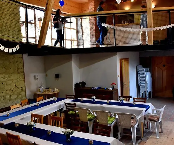 Restaurace A U Lva 3*